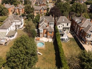 Photo 72- click for photo gallery